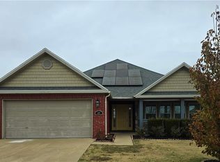 207 E Post Rd, Rogers, AR 72758