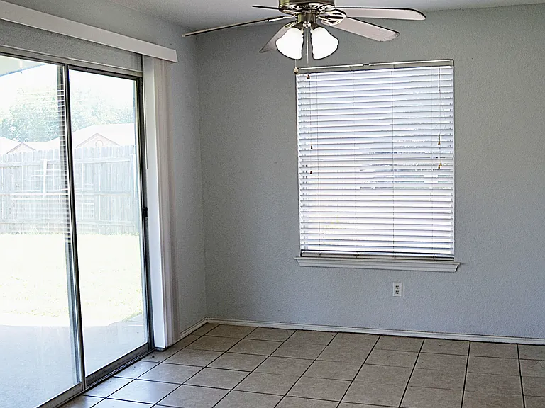 4603 Regency Dr — Photo 14