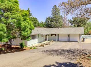 620 Grove St, Jacksonville, OR