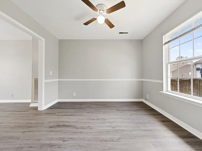 998 Tom Hailey Blvd — Photo 30