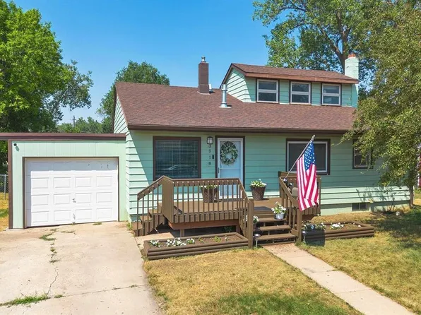 3518 Brookside Dr, Rapid City, SD 57702