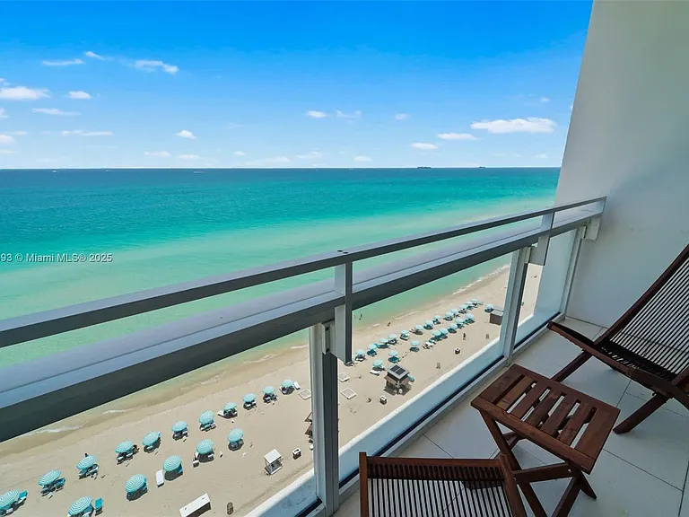 6801 Collins Ave #1204/1217 — Photo 1