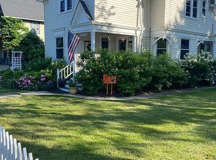 N54W6043 Portland Rd, Cedarburg, WI 53012