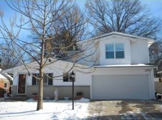 4516 Thicket Dr, Saint Louis, MO 63129