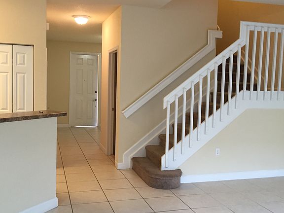 Access to second Floor