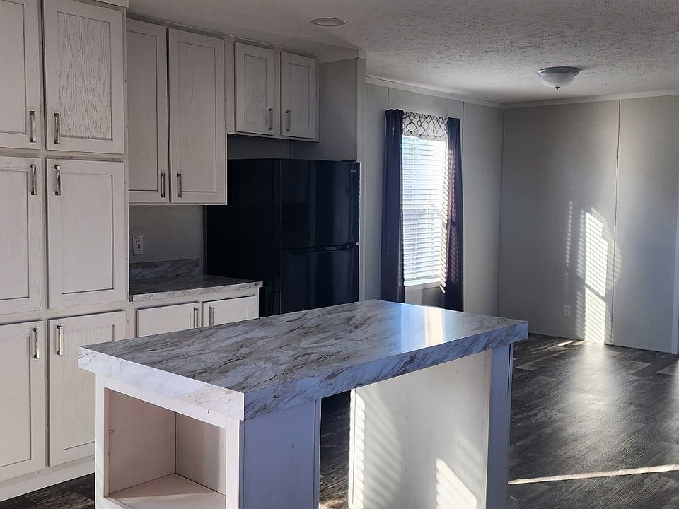 1st image of 182 Cherrywood Dr