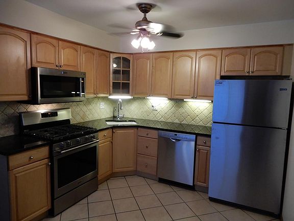 3rd image of 328 Wisconsin Ave APT 2E