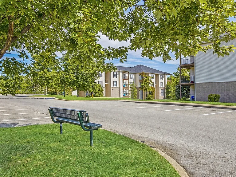 Orchard Hills Apartments — Photo 8