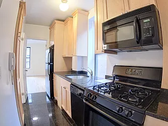 Rented by Urban Real Estate Inc