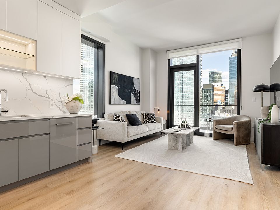 1st image of 4519 Davis St #6C