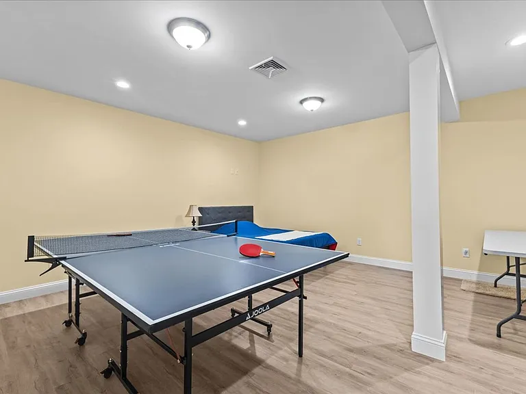 202 Abani Dr — Photo 33