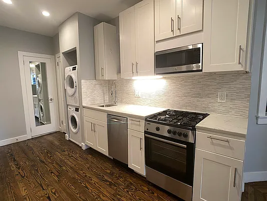 Rented by Tourma Realty LLC | media 15