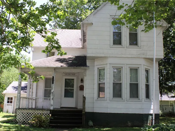 507 N Broadway St, Shelbyville, IL 62565