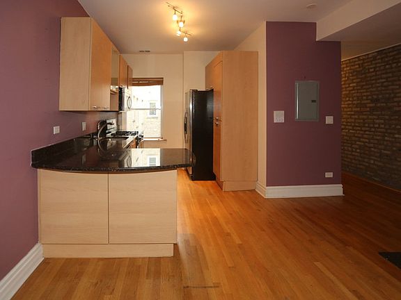 3rd image of 4459 N Campbell Ave