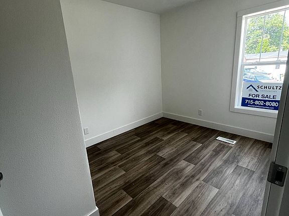 5th image of W5553 Harbor Rd #54