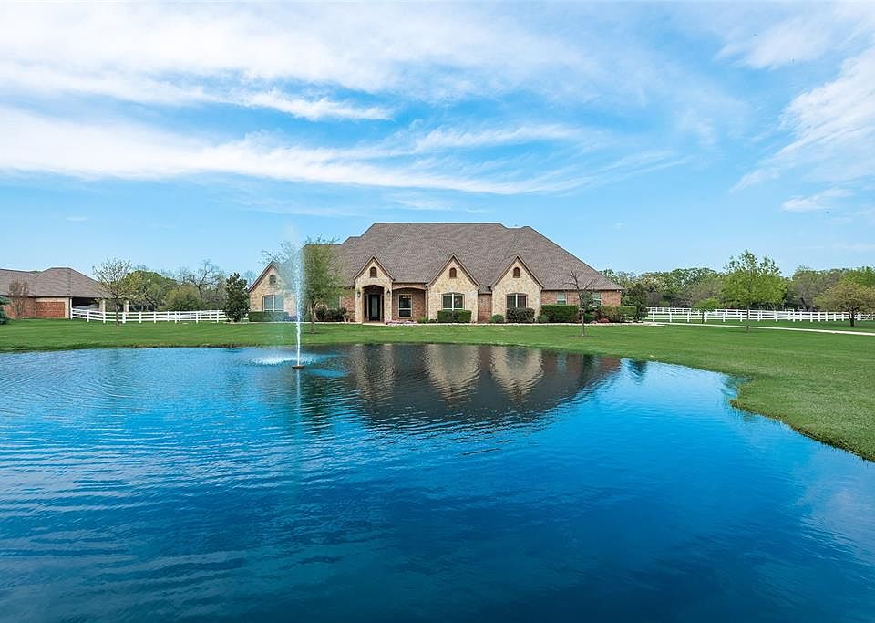 1st image of 8213 Plum Creek Trl