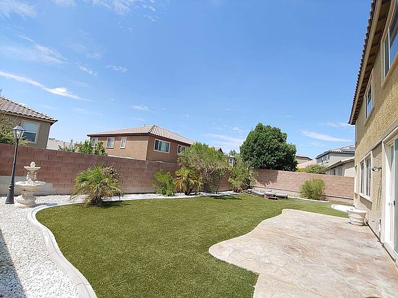 2nd image of 2313 Mistle Thrush Dr