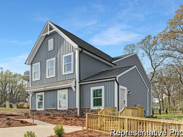 1532 Autumn Banks Way #102, High Shoals, NC 28077