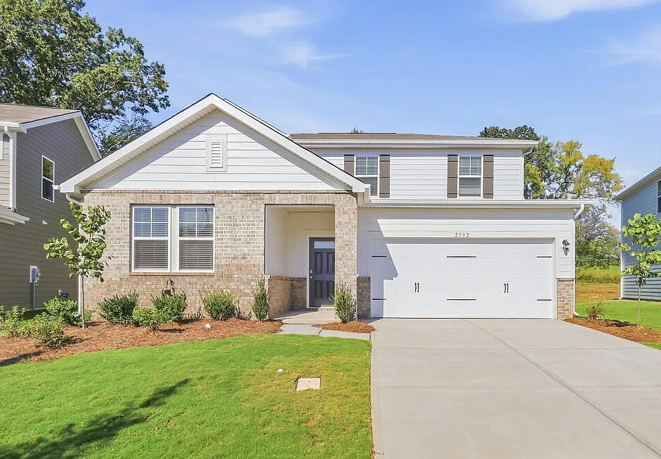 2732 Blue Sky Meadows Dr