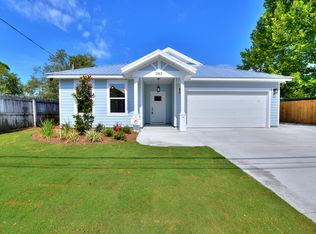202 Evergreen St, Panama City Beach, FL 32407