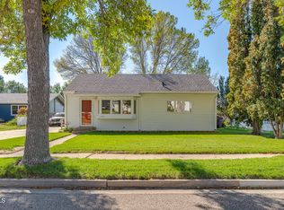1157 W B Ave, Bismarck, ND 58501