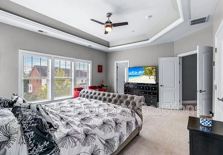 9701 Mossy Bark Ln — Photo 24