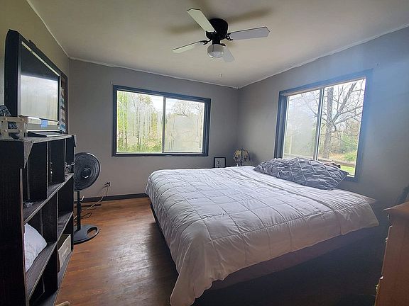 Bedroom #1