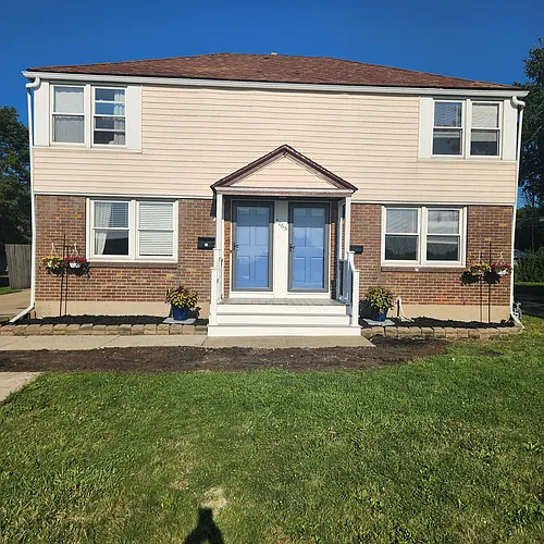 2065 Colvin Blvd Photo 1