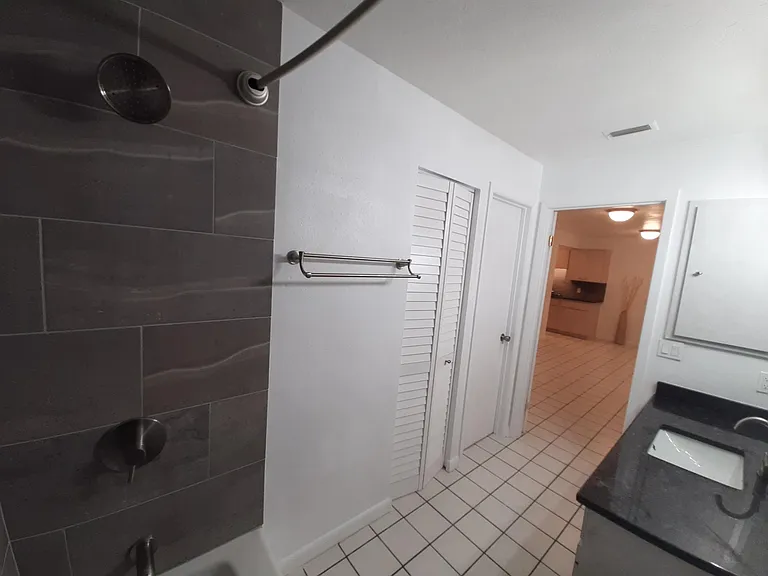4031 Iola Dr — Photo 6