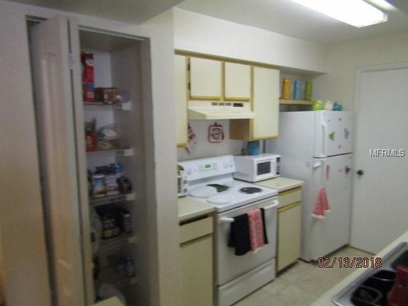 3rd image of 3012 Parkway Blvd APT 204