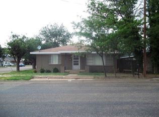 412 10th St, Abernathy, TX 79311