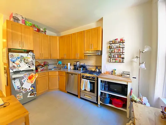Rented by Douglas Elliman | media 82