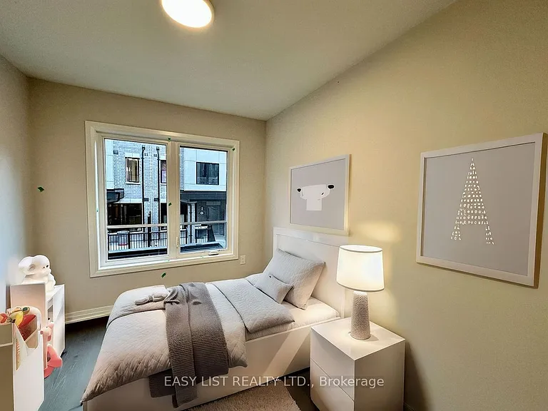 11 Baynes Way #12 — Photo 3