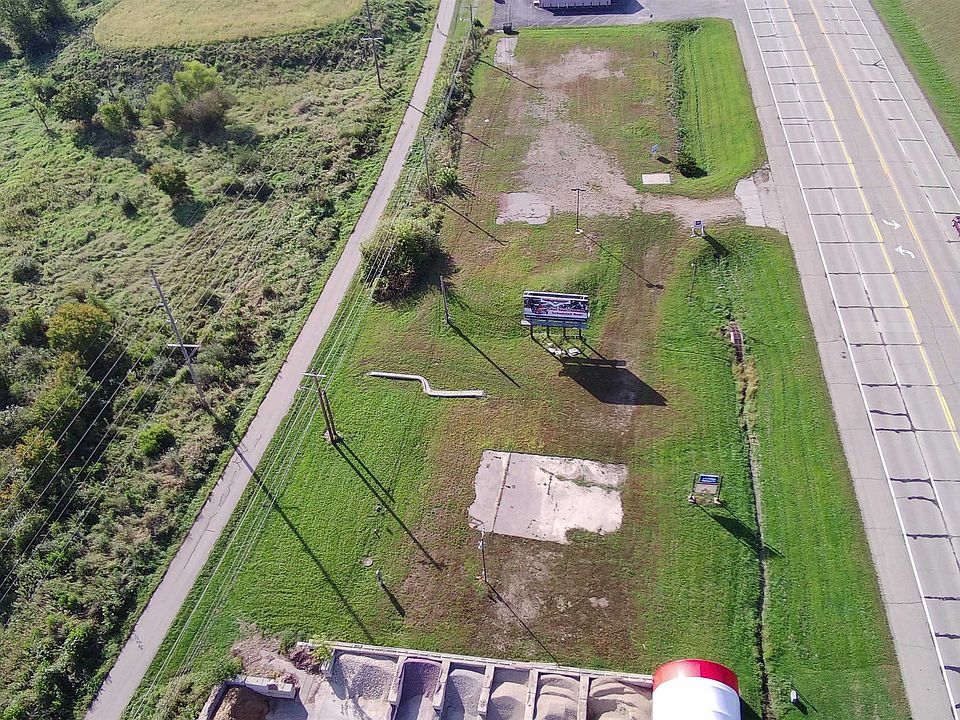 1st image of 1581 Highway 14 E