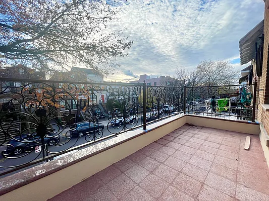 Rented by Momentum Real Estate LLC | media 1