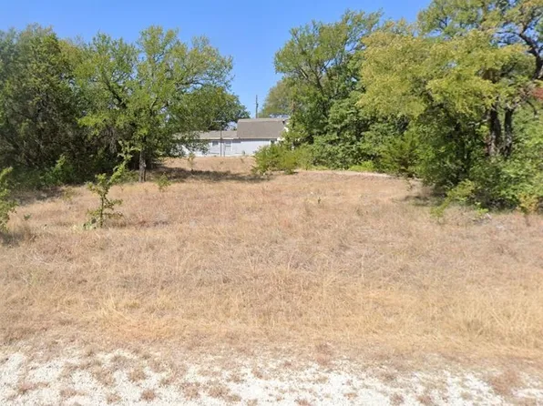5652 Lone Star Cir, Granbury, TX 76048