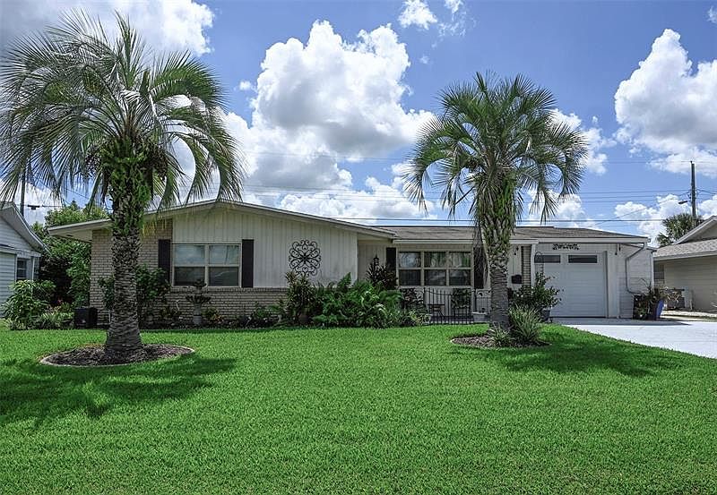 818 Oakmont Ave, Sun City Center, FL 33573 Zillow