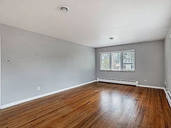 5th image of 1627 S Sherman St