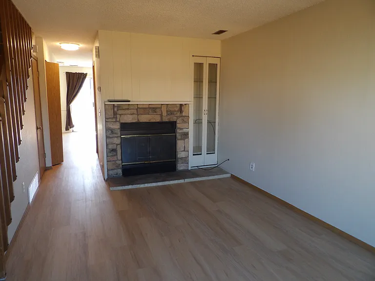 6419 Village Ln — Photo 12
