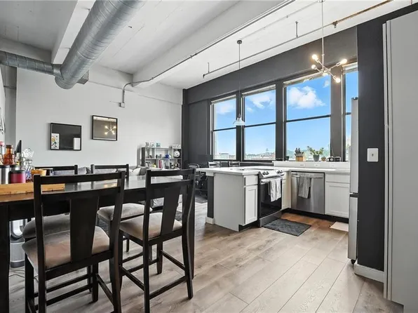 1535 Walnut St APT 406, Kansas City, MO 64108