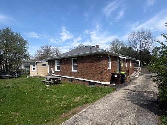5th image of 1318 E Frye Ave APT 5