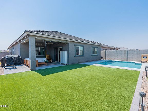 3rd image of 43746 W YUCCA Lane