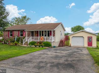 4451 Pine Hill Rd, Dover, PA 17315