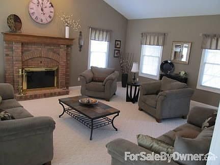 4th image of 5236 Knollshire Dr