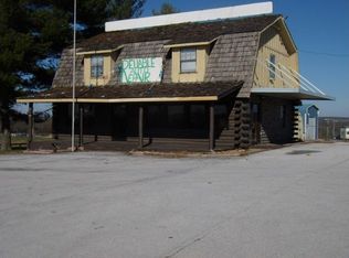 917 W Trimble Ave, Berryville, AR 72616