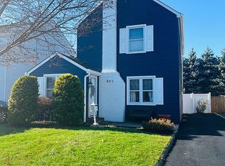 242 Eagle Ave, New Milford, NJ 07646