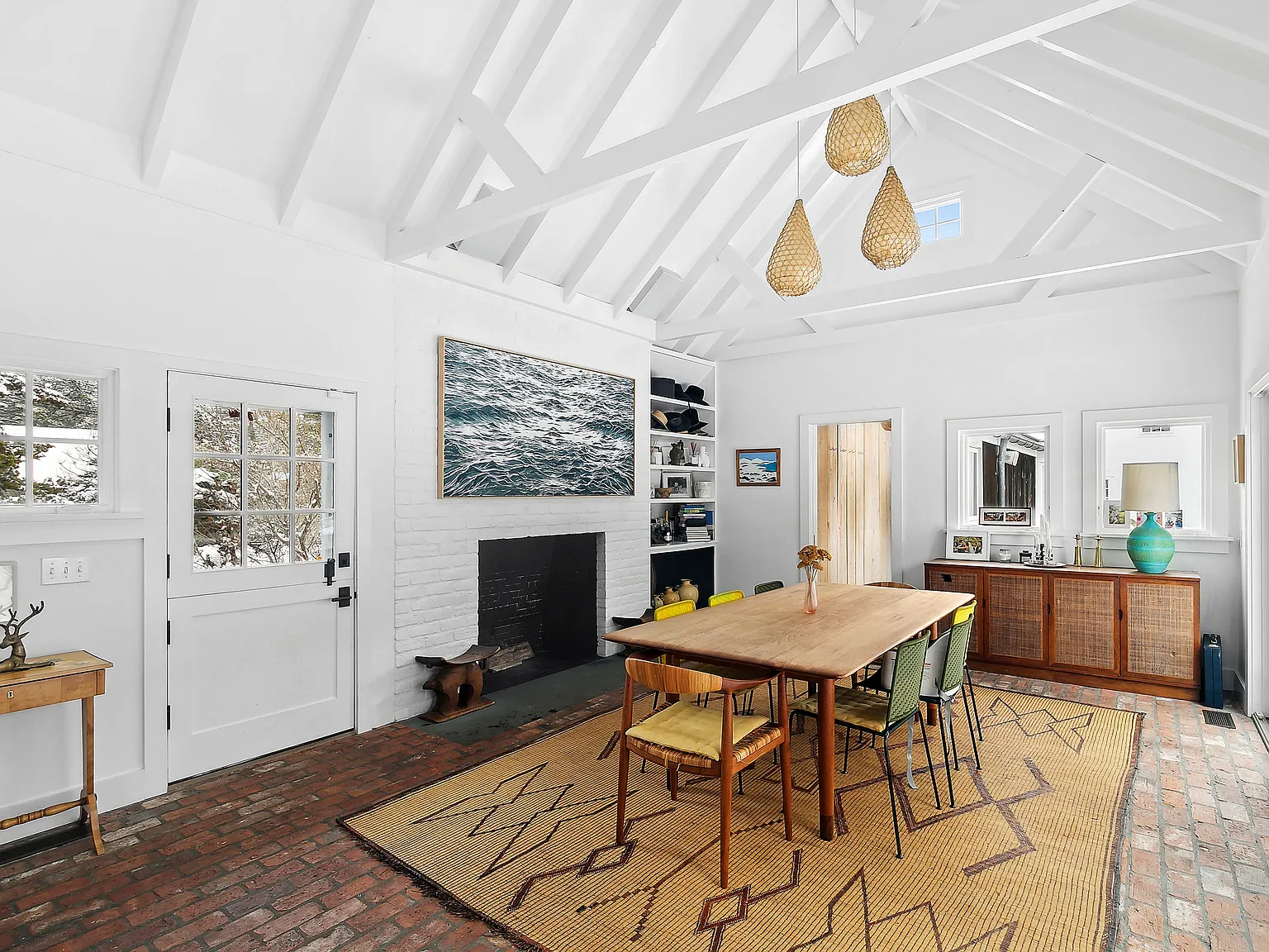 Charming Beach Cottage Retreat in Amagansett — Photo 3