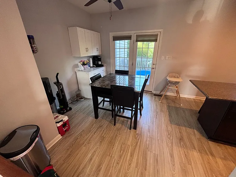 322 Larose Dr — Photo 4