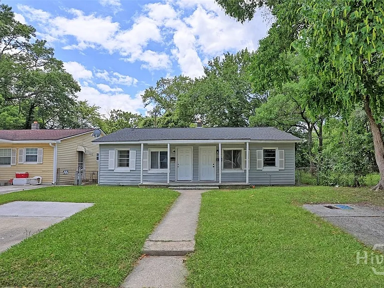 1013 Carroll St — Photo 19