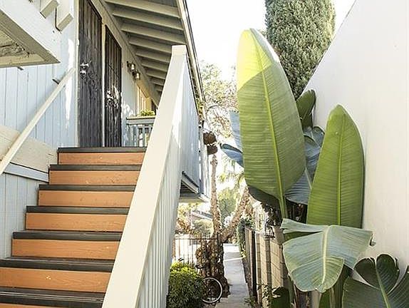 2nd image of 3344 Grim Ave #C